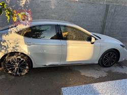 تۆیۆتا کامری